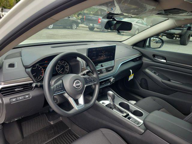 new 2025 Nissan Altima car, priced at $29,579