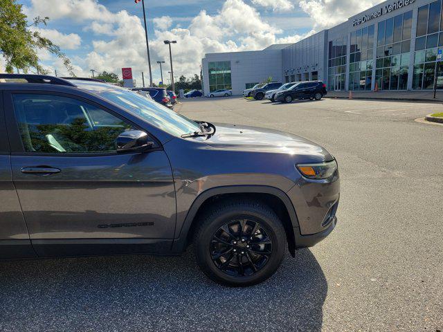 used 2023 Jeep Cherokee car, priced at $22,788