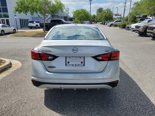 used 2023 Nissan Altima car, priced at $21,424