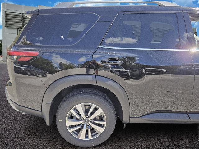 new 2025 Nissan Pathfinder car, priced at $39,769