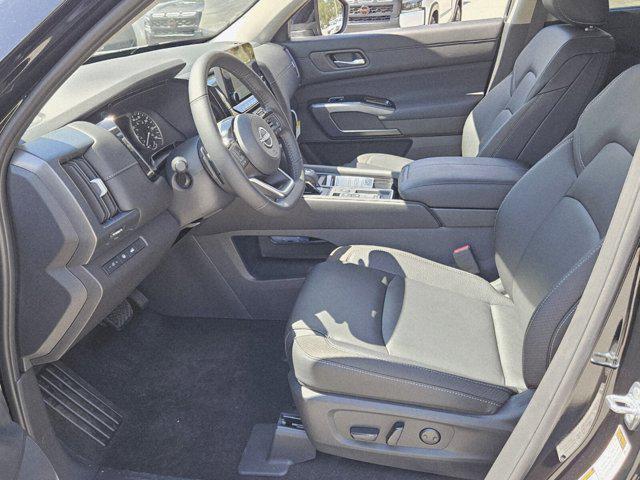 new 2025 Nissan Pathfinder car, priced at $39,769