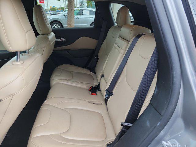 used 2016 Jeep Cherokee car