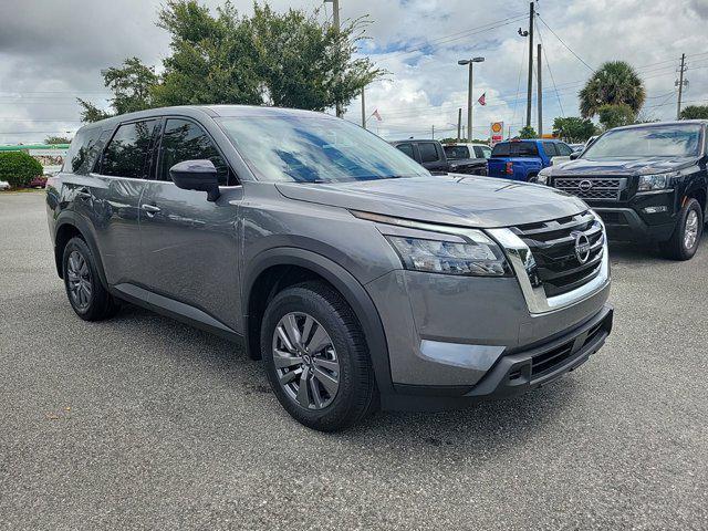 new 2024 Nissan Pathfinder car, priced at $36,734