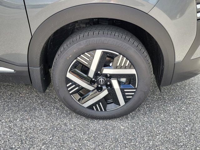 new 2026 Nissan Kicks car, priced at $25,669