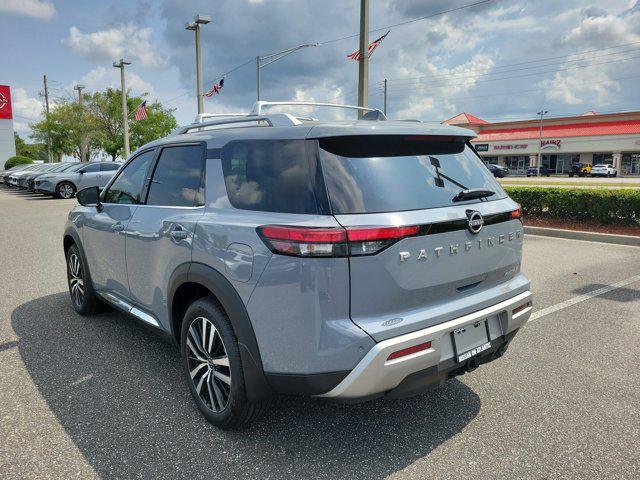 new 2025 Nissan Pathfinder car, priced at $48,985