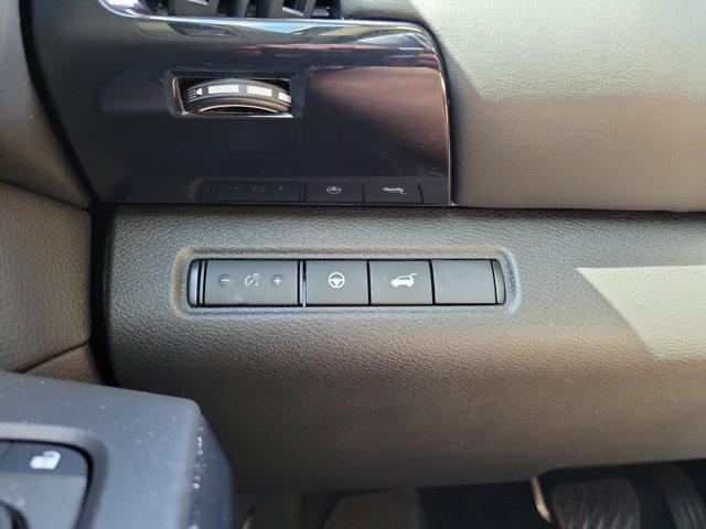 new 2025 Nissan Pathfinder car, priced at $37,645