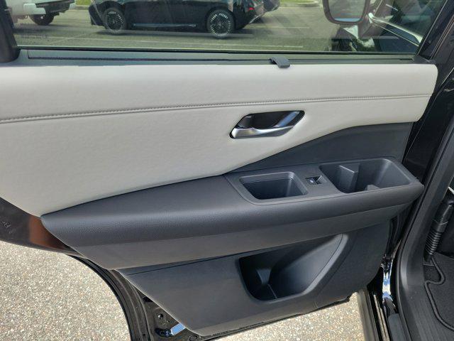new 2025 Nissan Pathfinder car, priced at $43,715