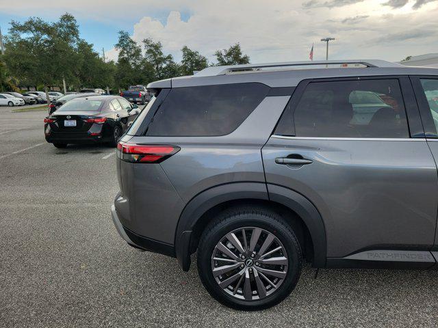 used 2022 Nissan Pathfinder car, priced at $31,256