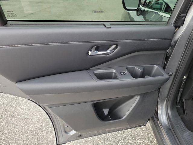 used 2022 Nissan Pathfinder car, priced at $31,256