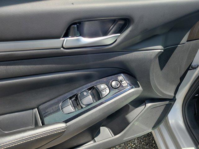 used 2023 Nissan Altima car, priced at $21,038