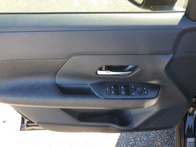 new 2026 Nissan Kicks car, priced at $28,030