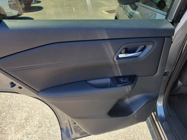 new 2025 Nissan Rogue car, priced at $35,692