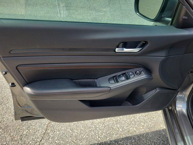 used 2022 Nissan Altima car, priced at $23,354