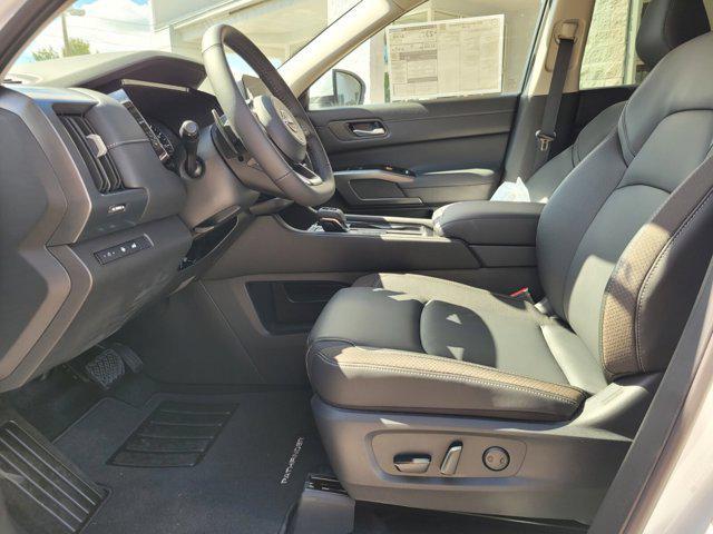 new 2025 Nissan Pathfinder car, priced at $40,142