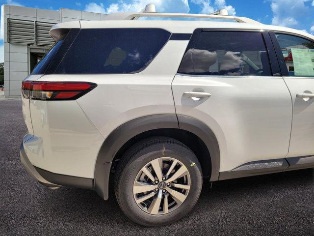 new 2025 Nissan Pathfinder car, priced at $40,142