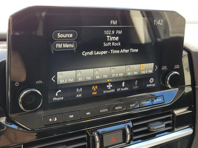 new 2025 Nissan Pathfinder car, priced at $40,142