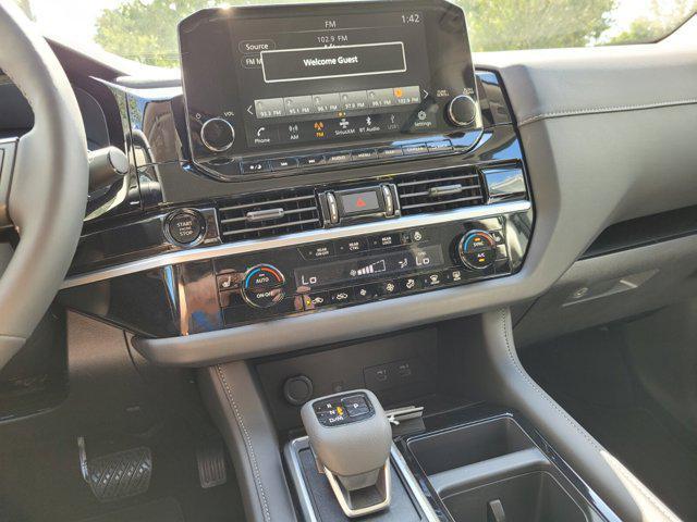 new 2025 Nissan Pathfinder car, priced at $40,142