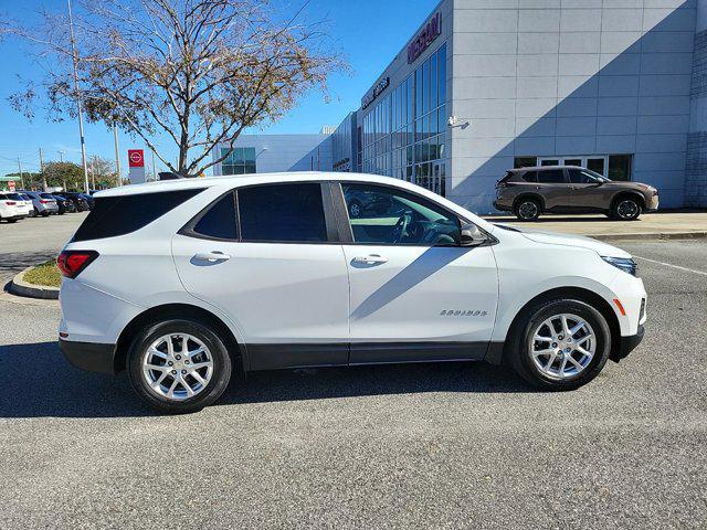 used 2022 Chevrolet Equinox car, priced at $17,670