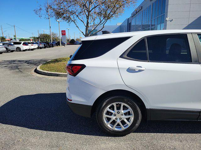 used 2022 Chevrolet Equinox car, priced at $17,670