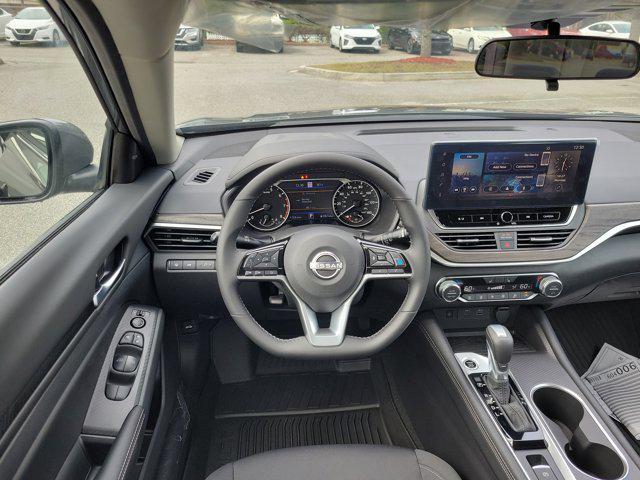 new 2025 Nissan Altima car, priced at $30,397