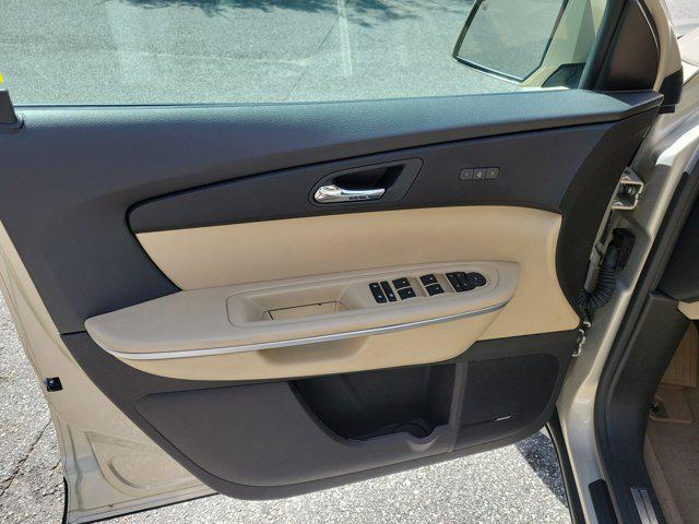 used 2010 GMC Acadia car, priced at $10,488