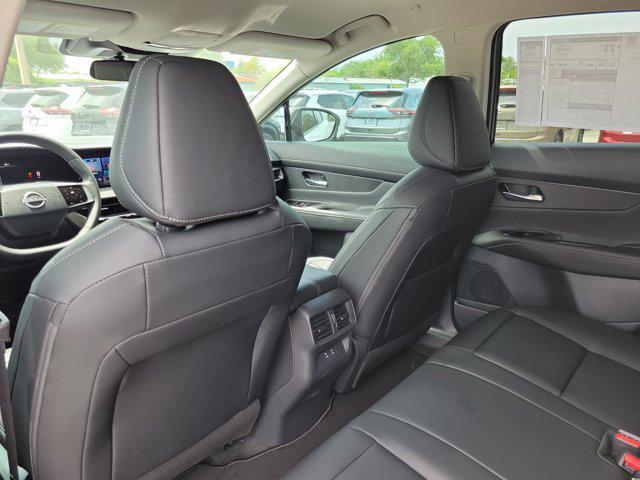 new 2025 Nissan Murano car, priced at $43,050