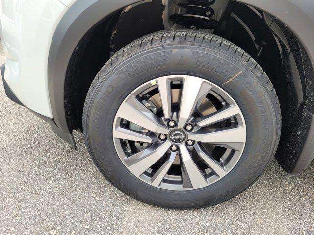 new 2025 Nissan Pathfinder car, priced at $40,132