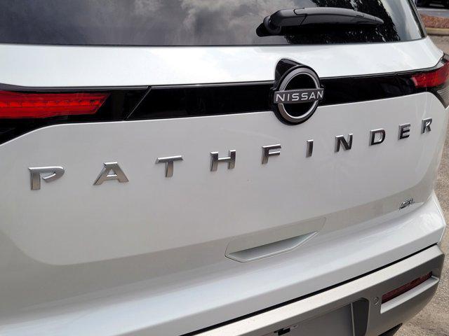 new 2025 Nissan Pathfinder car, priced at $40,132