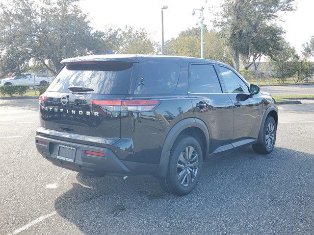 new 2024 Nissan Pathfinder car, priced at $34,580