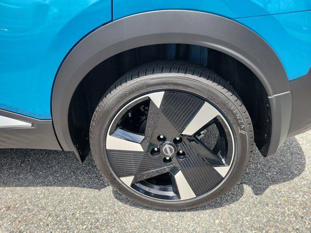 new 2025 Nissan Kicks car, priced at $29,250