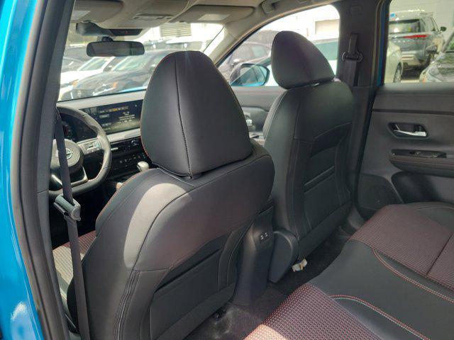 new 2025 Nissan Kicks car, priced at $29,250