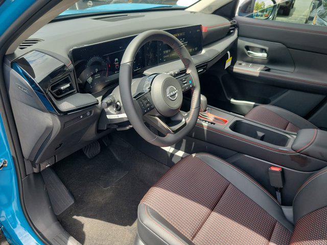 new 2025 Nissan Kicks car, priced at $29,250