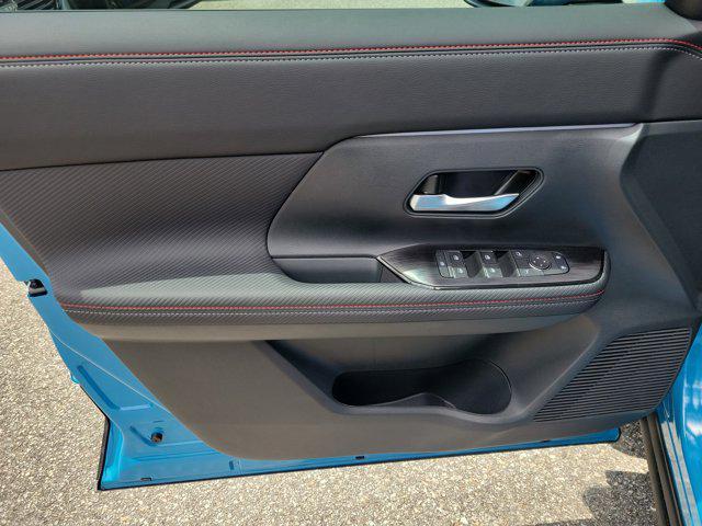 new 2025 Nissan Kicks car, priced at $29,250