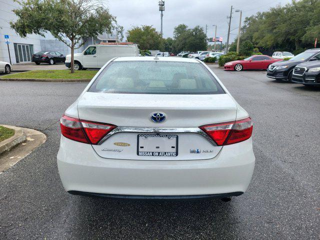 used 2015 Toyota Camry Hybrid car, priced at $14,988