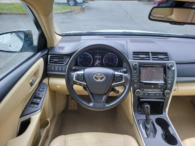 used 2015 Toyota Camry Hybrid car, priced at $14,988