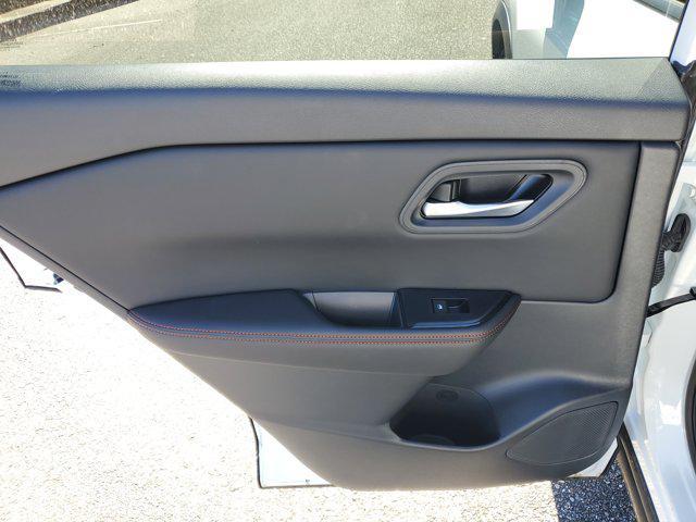 new 2025 Nissan Rogue car, priced at $32,925