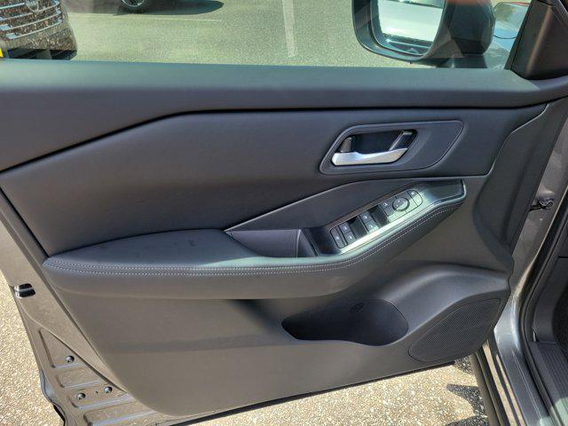new 2025 Nissan Rogue car, priced at $32,227
