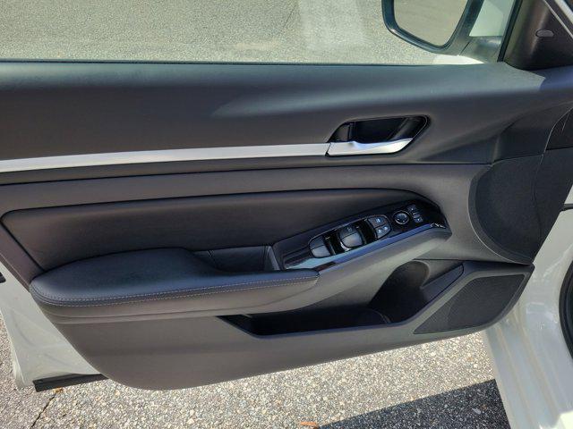 used 2023 Nissan Altima car, priced at $19,531