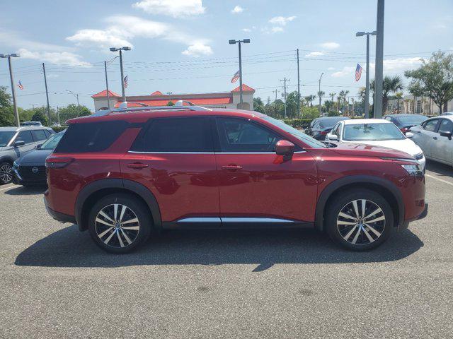 new 2024 Nissan Pathfinder car, priced at $49,163