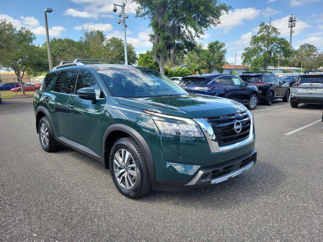 new 2025 Nissan Pathfinder car, priced at $44,014
