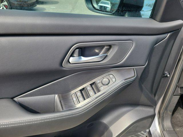 new 2026 Nissan Rogue car, priced at $33,600