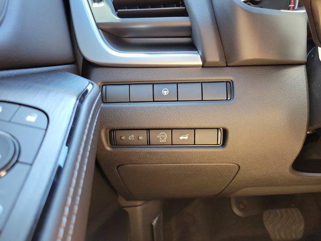 new 2025 Nissan Rogue car, priced at $30,946