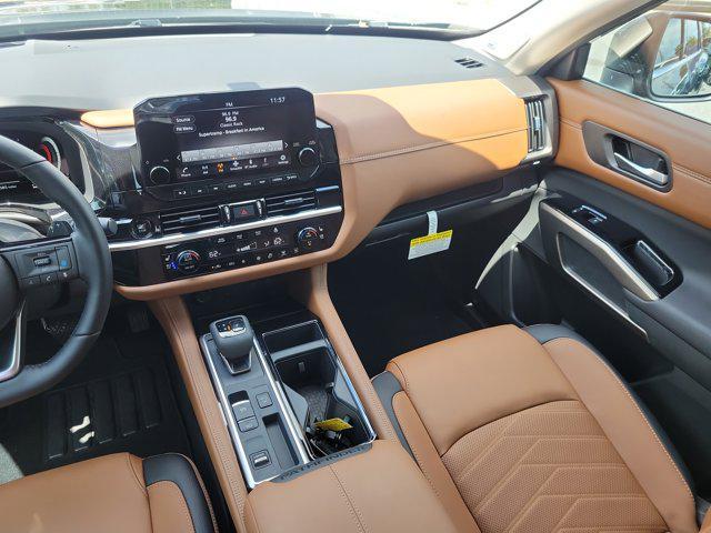 new 2025 Nissan Pathfinder car, priced at $48,011