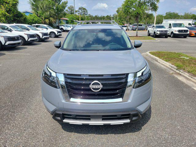 new 2025 Nissan Pathfinder car, priced at $49,472