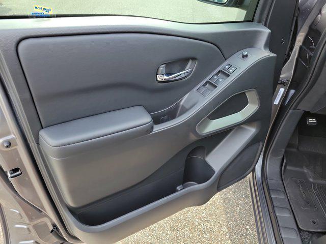 new 2026 Nissan Frontier car, priced at $40,744