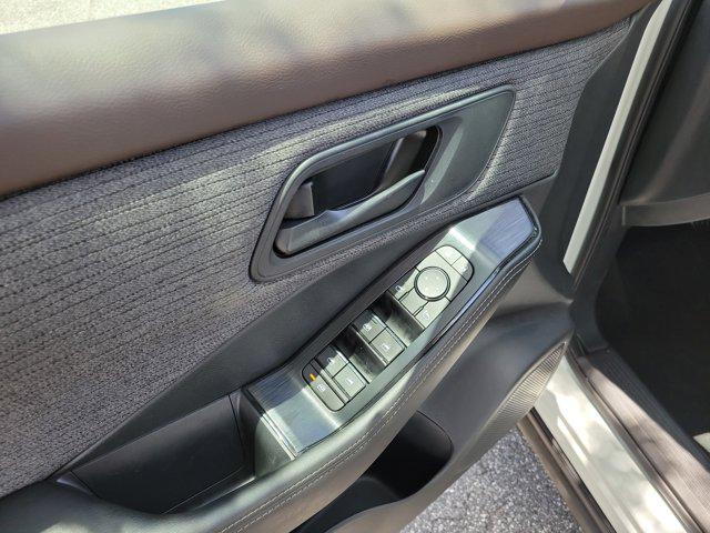 used 2021 Nissan Rogue car, priced at $17,988