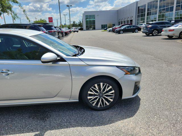 used 2023 Nissan Altima car, priced at $19,789