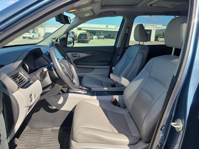 used 2017 Honda Pilot car, priced at $22,188