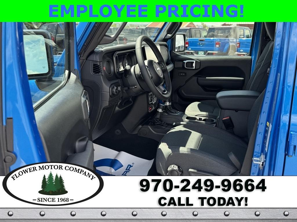 new 2025 Jeep Wrangler car, priced at $61,965