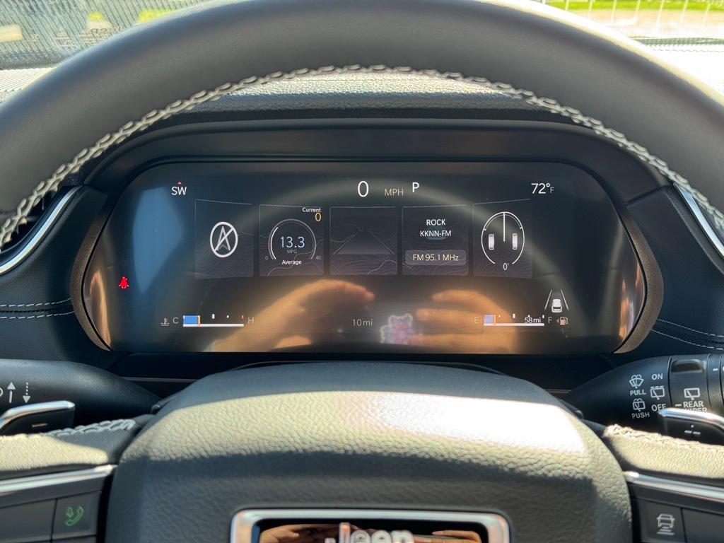 new 2025 Jeep Grand Cherokee car, priced at $58,234